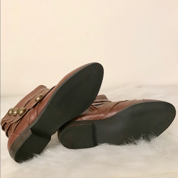 Sold-😢💔👉🏼Madden Girl Ecker booties - Picture 3 of 6